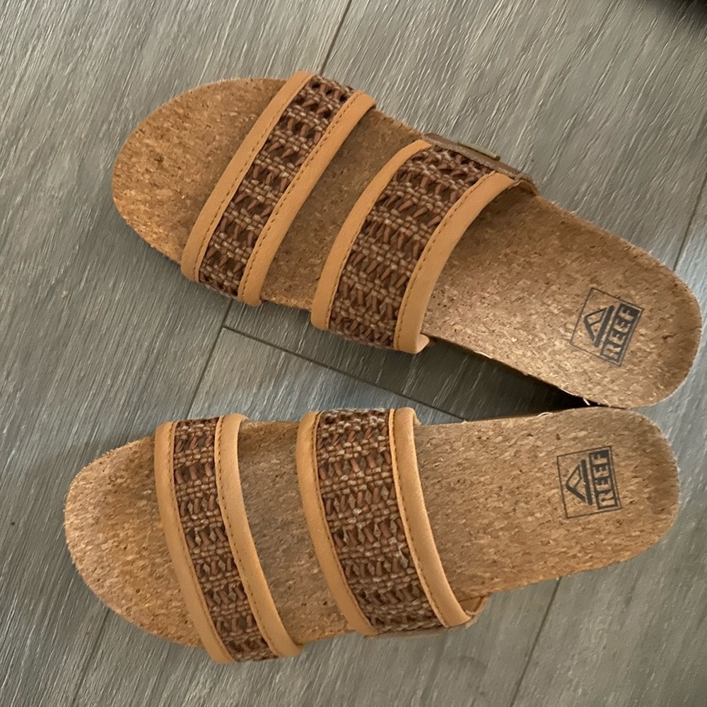 reef women’s vista sandals